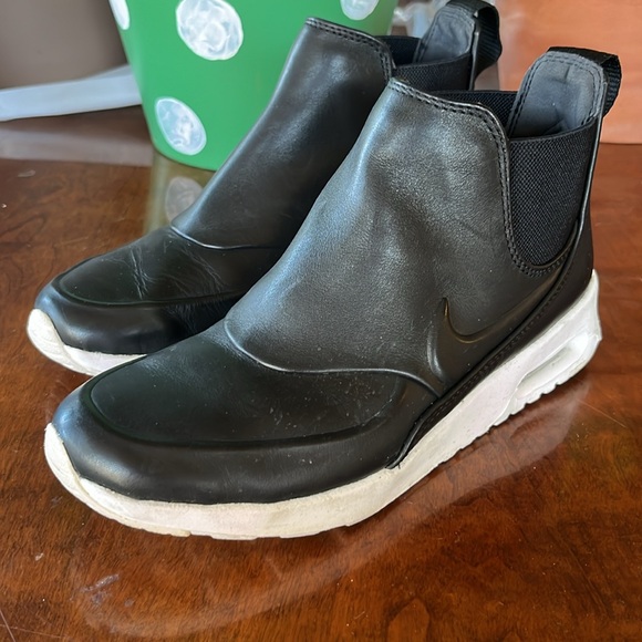 NIKE AIR MAX ‘Thea’ Mid Sneaker Boots / Size 6.5 - Picture 2 of 4